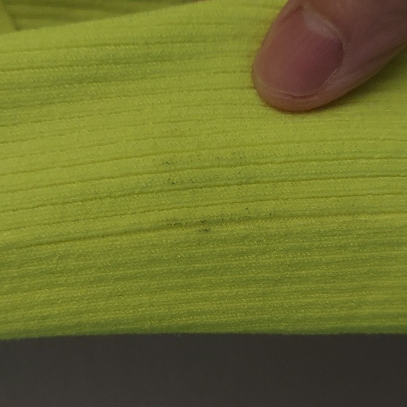 BAR III Neon Yellow Long Sleeve Mockneck Cutout Cropped Ribbed Top - Picture 11 of 11